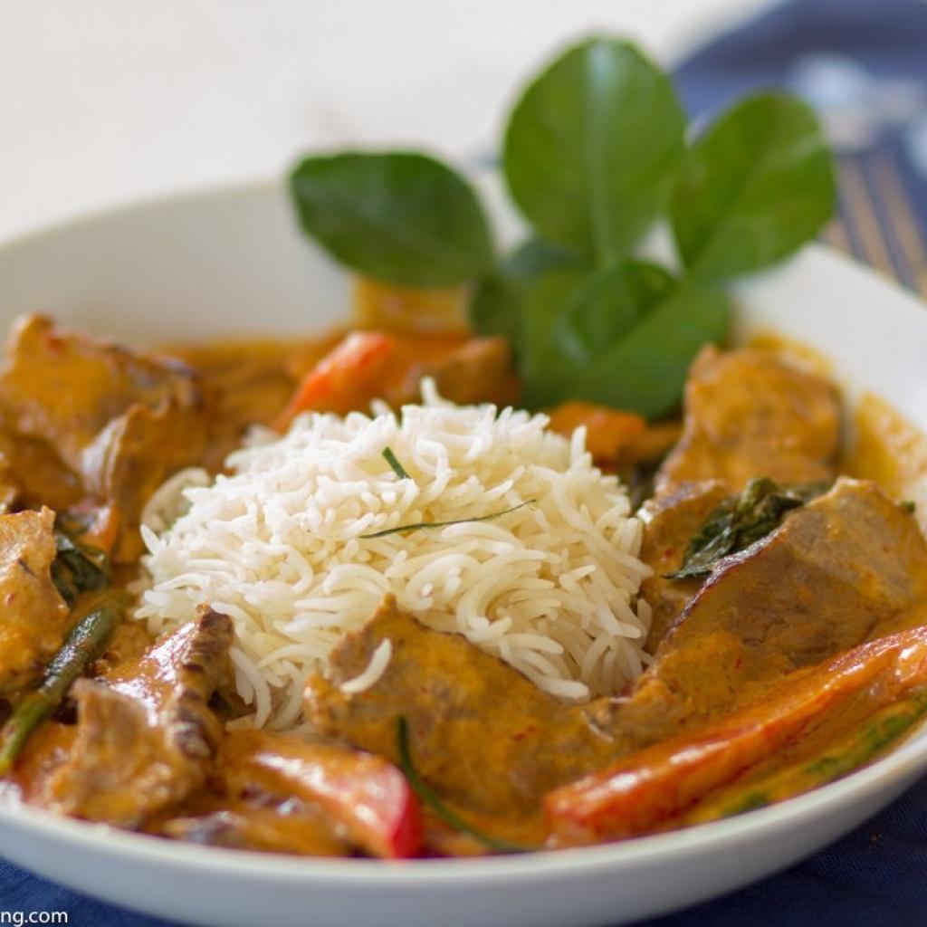 PANANG CURRY BEEF/ PRAWN